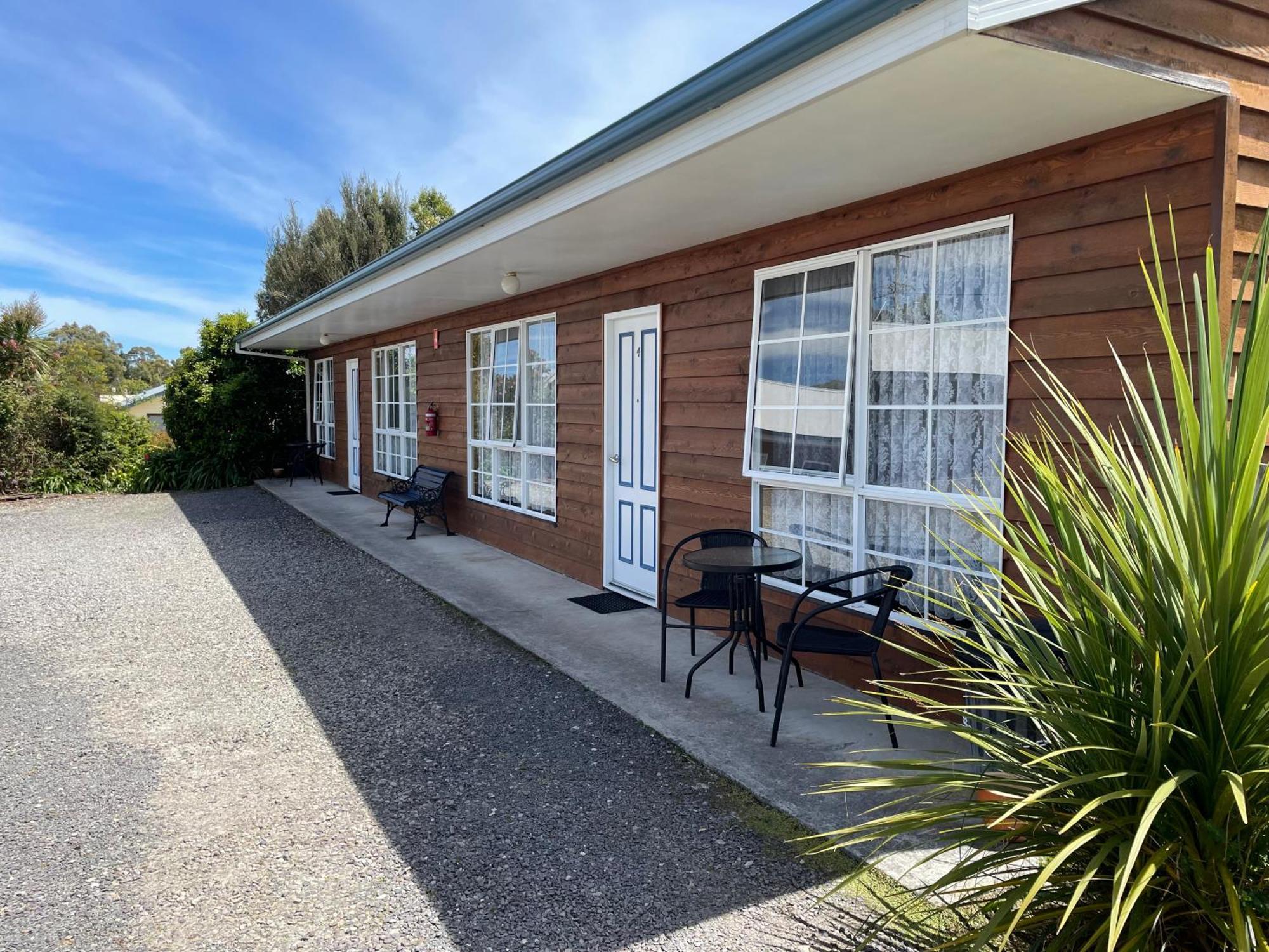 Castaway Holiday Apartments Strahan Exterior foto